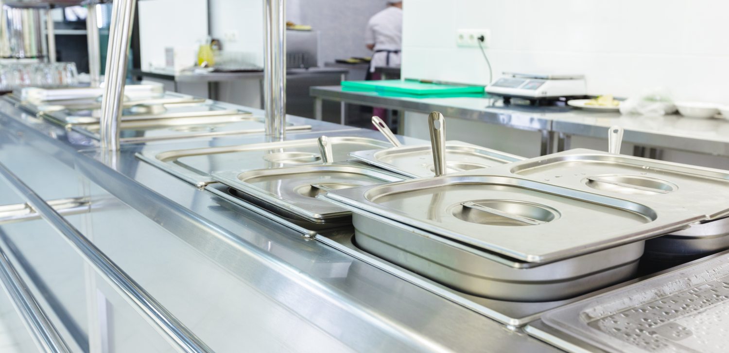 https://www.achatmoinscher.com/blog/img/equipements-de-cuisine-les-indispensables-pour-un-quotidien-pratique.jpg