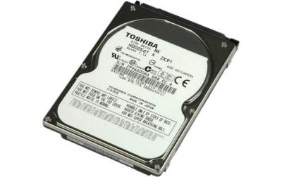 TOSHIBA  MK3276GSX - Disque dur - 320 Go - interne - 2.5"" - SATA 3Gb/s - 5400 tours/min - m&eacute;moire tampon : 8 Mo 