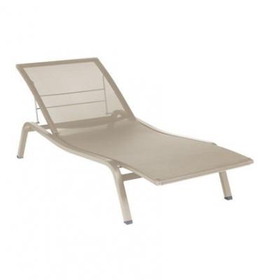 FERMOB  - Alize Chaise longue r&eacute;glable, muscade