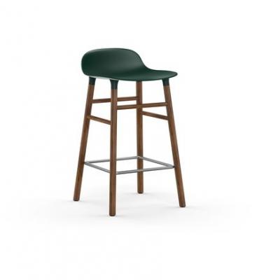 Tabouret de bar en noyer vert 65 cm Form vert - Normann Copenhagen