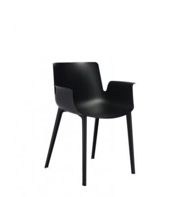 KARTELL  fauteuil piuma (noir - polym&egrave;re thermoplastique complexe charg&eacute; avec fibres de charbon)