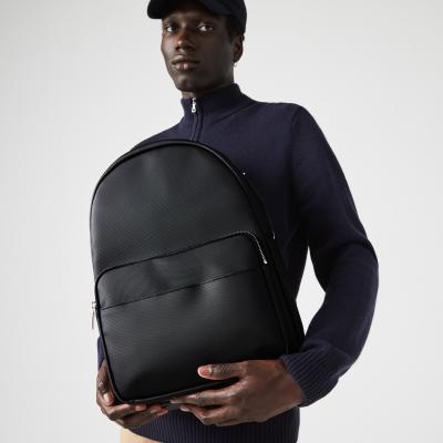 LACOSTE  pour homme. Sac &agrave; dos classique en Petit Piqu&eacute; noir -30x45x1