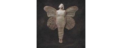Aurora - All My Demons Greeting Me as a Friend