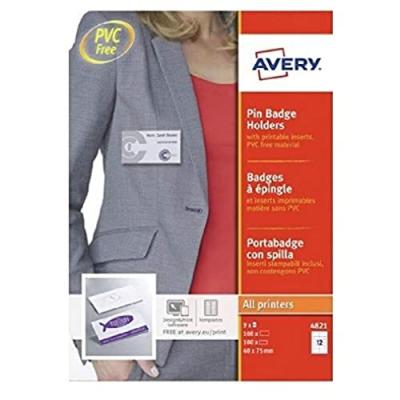 AVERY  - 4821 - 100 badges en plastique avec &eacute;pingle. 40x75mm.