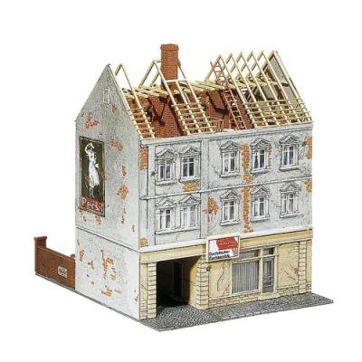 FALLER  - F130456 - Mod&eacute;lisme - Maison en R&eacute;novation