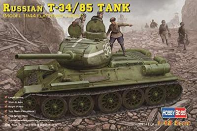 HOBBY BOSS Russian T-34/85 (1944 Flattened Turret) Tank- 1:48e - 
