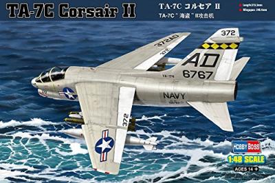 HOBBY BOSS Maquette avion  Vought TA-7C Corsair II- 1/48 - Maquette d'
