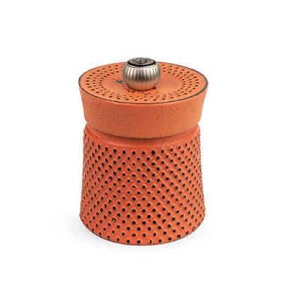 PEUGEOT  Saveurs - Moulin &agrave; poivre manuel en fonte orange 8 cm - 3 '