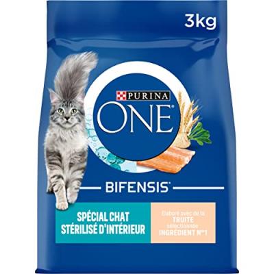 PURINA ONE  Sp&eacute;cial Chat St&eacute;rilis&eacute; d'Int&eacute;rieur Truite et C&eacute;r&eacute;ales Compl&egrave;tes 3kg