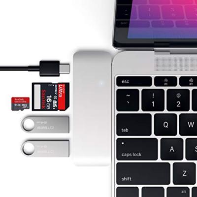 SATECHI  Hub USB-C vers USB 3.0 / Carte SD / USB-C - Argent