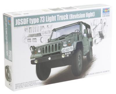 TRUMPETER Maquette  JGSDF Type 73 Light Truck Improved Version- 1/35 -