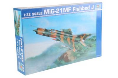 TRUMPETER Maquette avion  MIG-21 MF FISHBED J- 1/32 - Maquette d'avion