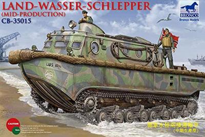  Maquette Bronco Models Landwasserschlepper (Production interm&eacute;diaire)