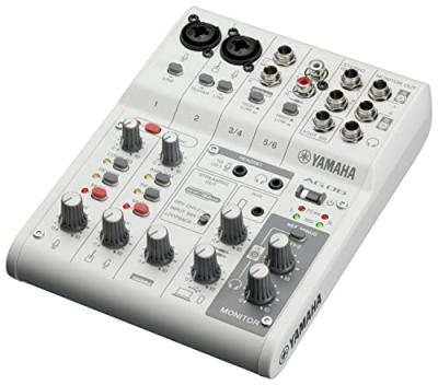 YAMAHA  AG06MK2W White table de mixage live streaming