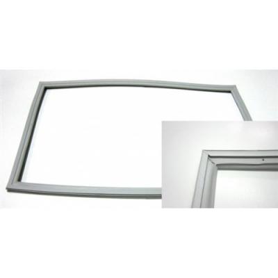 SCHOLTES Joint gris porte congelateur 677x398 p900 - 6800408