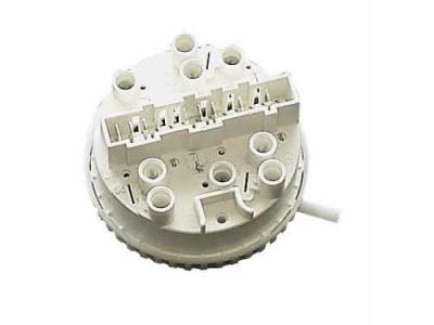 ZANUSSI Pressostat 1 niveau pour lave-linge 144 - 00 793877  124732792