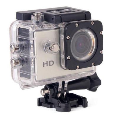 YONIS Mini Cam&eacute;ra Sport HD 1080P Etanche 30M Ecran 1.5' Photos Vid&eacute;o Angle 140&deg; Argent + SD 32Go