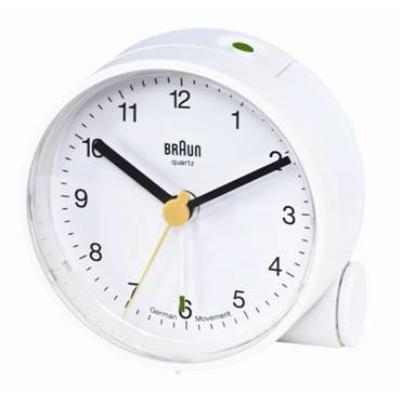 BRAUN  66004 r&eacute;veil &agrave; quartz fonctionne &agrave; piles