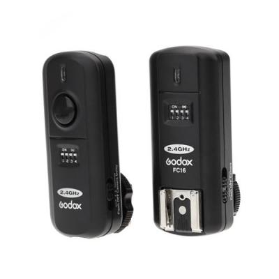  D&eacute;clencheur de Flash FC-16 T&eacute;l&eacute;commande sans fil 16 canaux 2,4 GHz, convient pour Canon 5D 6D 7D 5D Mark III 60D 600D 700D 70D 650D 550D 