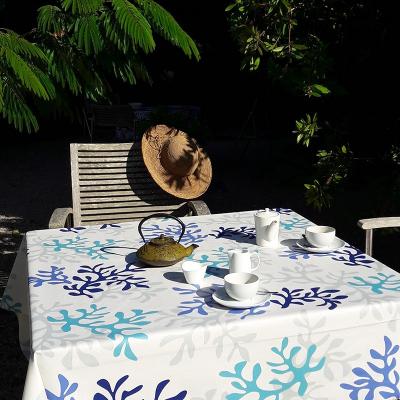 FLEUR DE SOLEIL Nappe coton enduit bleue carr&eacute;e 160 x 160 cm