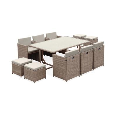 SWEEEK Salon de jardin 6-10 places en r&eacute;sine beige avec coussins beige