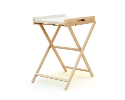 AT4 Table &agrave; langer pliante essentiel - H&ecirc;tre verni - 