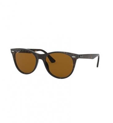 RAY BAN Lunettes de soleil polaris&eacute;es RB2185