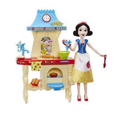 HASBRO Disney princesses - c0540eu40 - blanche neige et sa cuisine