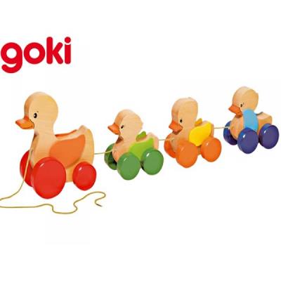 GOKI  Canard avec 3 canetons &agrave;&nbsp;tirer - L55 cm - Bois peint