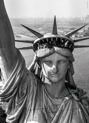  Puzzle 1000 pi&egrave;ces : Life : Statue de la Libert&eacute; Coloris Unique
