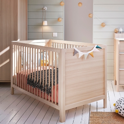 GENERIQUE Lit b&eacute;b&eacute; 70x140 cm d&eacute;cor ch&ecirc;ne clair - alice 