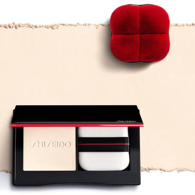 SHISEIDO  Synchro Skin Invisible Silk Pressed Powder Beige Femme