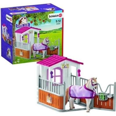  Horse Club Box Avec Jument Lusitanienne