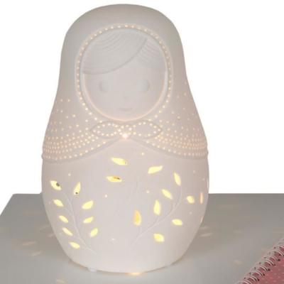 AMADEUS Korb Lampe poup&eacute;e russe en porcelaine 16x16x23cm PETITE JADE