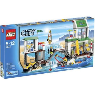 LEGO City 4644  Le Port De Plaisance