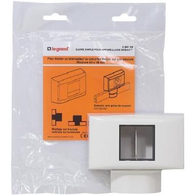 LEGRAND  - Cadre simple pour appareillage Mosaic - pour moulures 16mm