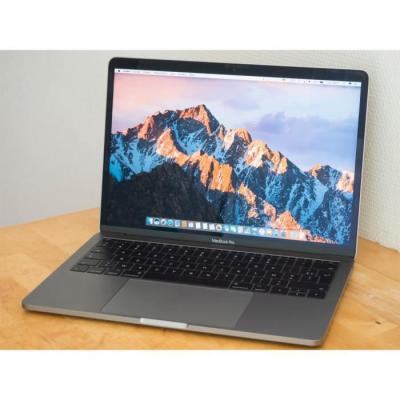 Pro 13.3'' Touch Bar 256 Go SSD 16 Go RAM Intel Core i5 quadricour &agrave; 2.4 GHz Gris sid&eacute;ral Sur-mesure