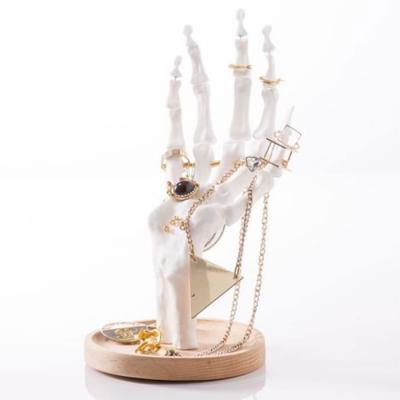 MYCRAZYSTUFF Porte-bijoux Main squelette 