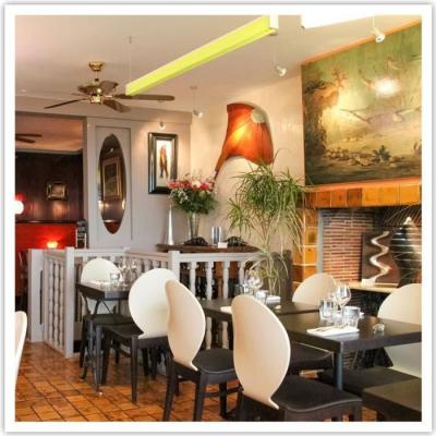 SMARTBOX  - Coffret Cadeau - REPAS 3 PLATS POUR 2 AU RESTAURANT LE TROQUET DE CANCALE -