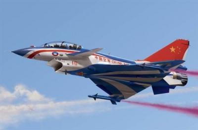TRUMPETER  01644 Kit de mod&eacute;lisation Chinese J-10S Fighter
