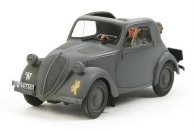 TAMIYA  Maquette Simca 5 Arm&eacute;e allemande