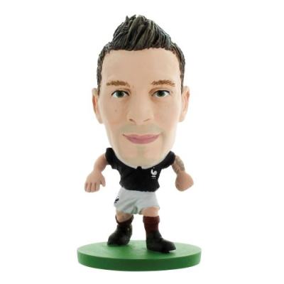 SOCCERSTARZ  - 400338 - figurine - sport - le pack de 1 figure de l&eacute;quipe de france contenant mathieu debuchy dans sa tenue d&eacute;q 