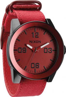 NIXON Montre -  - The Corporal A243-1368 - Bracelet en toile rouge - Quartz - Analogique 