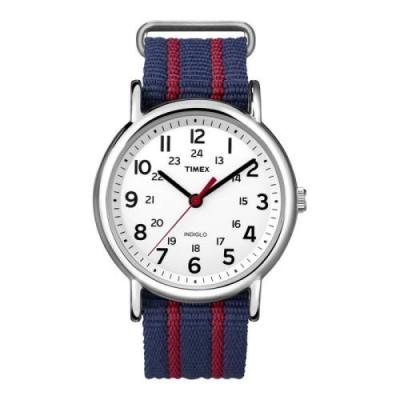 TIMEX  Mixte Adulte Analogique Quartz Montre avec Bracelet en Synth&eacute;tique T2N747