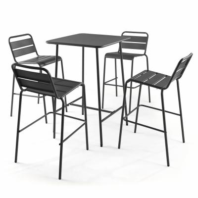 Table de bar haute 70 cm x 70 cm et 4 chaises hautes en m&eacute;tal