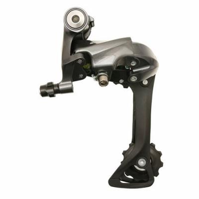 SHIMANO D&eacute;railleur arri&egrave;re Route  Claris R2000 8V &agrave; chape moyenne.
