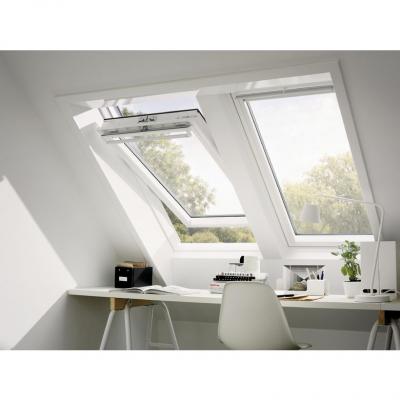 VELUX  114 x 140 Confort WhiteFinish bois blanc &agrave; rotation GGL SK08