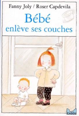  B&eacute;b&eacute; enl&egrave;ve ses couches ! 