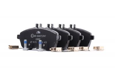 ATE Kit de plaquettes de frein frein &agrave; disque  Ceramic 13.0470-9000.2