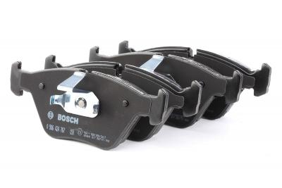 BOSCH Kit de plaquettes de frein, frein &agrave; disque  0 986 424 767